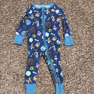 Little sleepies out of the world convertible footie
